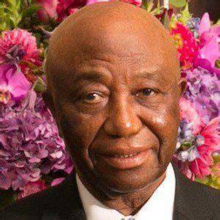 Joseph Boakai (Politician) - Age, Birthday, Bio, Facts, Family, Net Worth, Height & More
