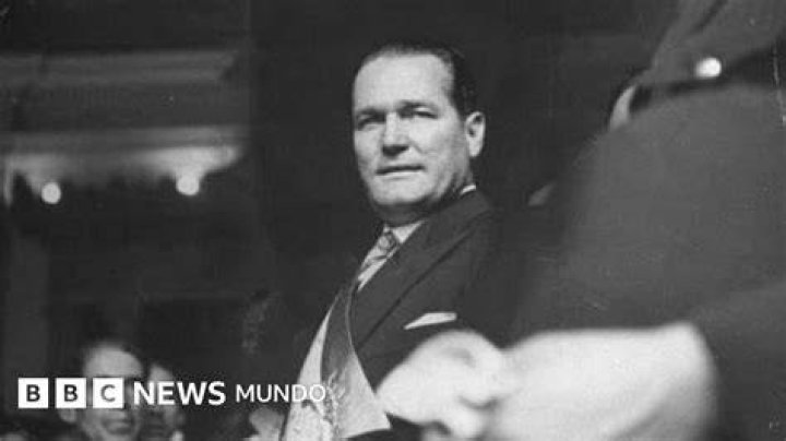 Juan Jose Arevalo (Político) - Edad, cumpleaños, biografía, hechos, familia, patrimonio neto, altura y más