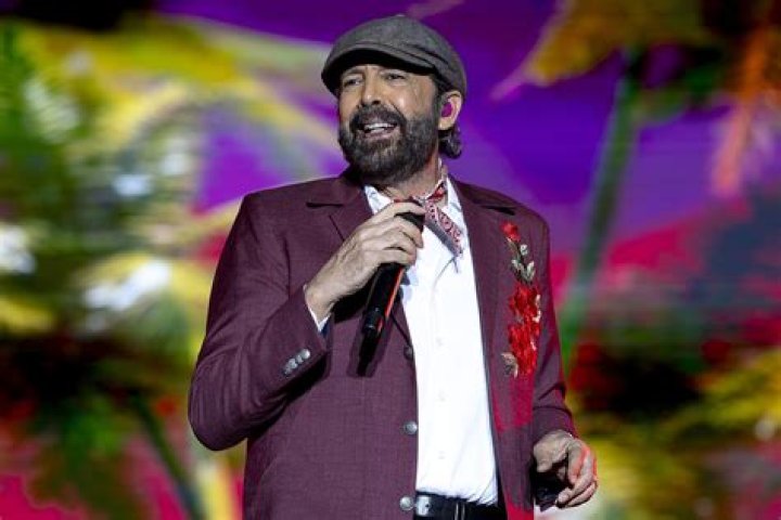 Juan Luis Guerra (Cantante de Música Mundial) - Edad, cumpleaños, biografía, hechos, familia, patrimonio neto, altura y más