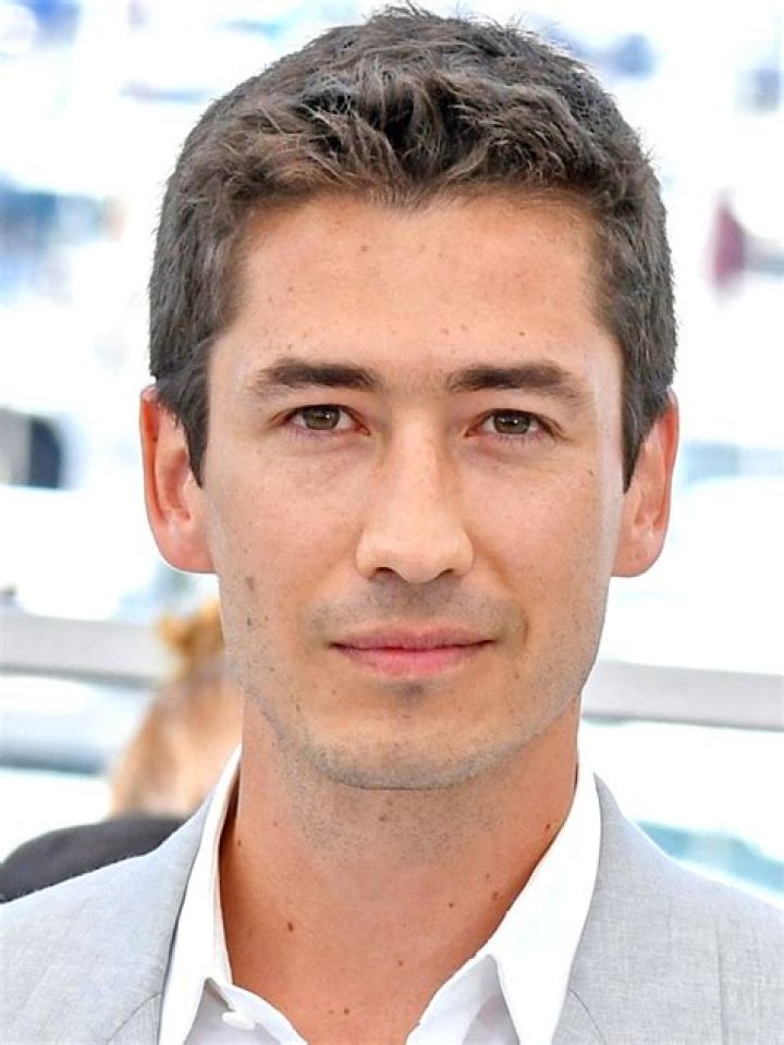 Juan Pablo Urrego (TV Actor) - Age, Birthday, Bio, Facts, Family, Net Worth, Height & More