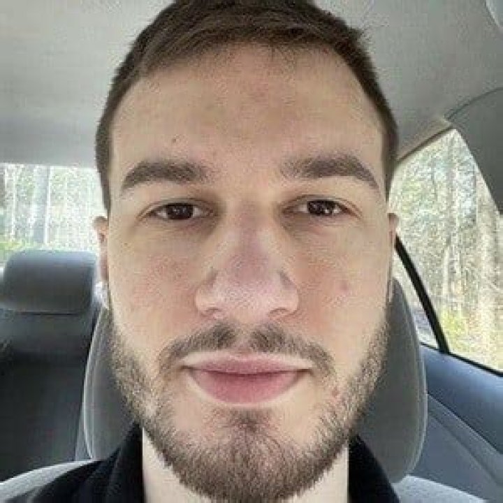 Juicy John (YouTube Star) - Age, Birthday, Bio, Facts, Family, Net Worth, Height & More