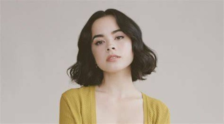 Julia Rehwald (Movie Actress) - Age, Birthday, Bio, Facts, Family, Net Worth, Height & More