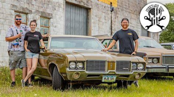 Junkyard Digs (YouTube Star) - Age, Birthday, Bio, Facts, Family, Net Worth, Height & More