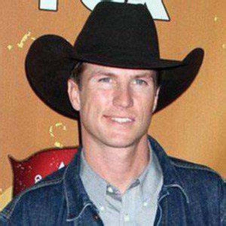 Justin McBride (Bull Rider) - Age, Birthday, Bio, Facts, Family, Net Worth, Height & More