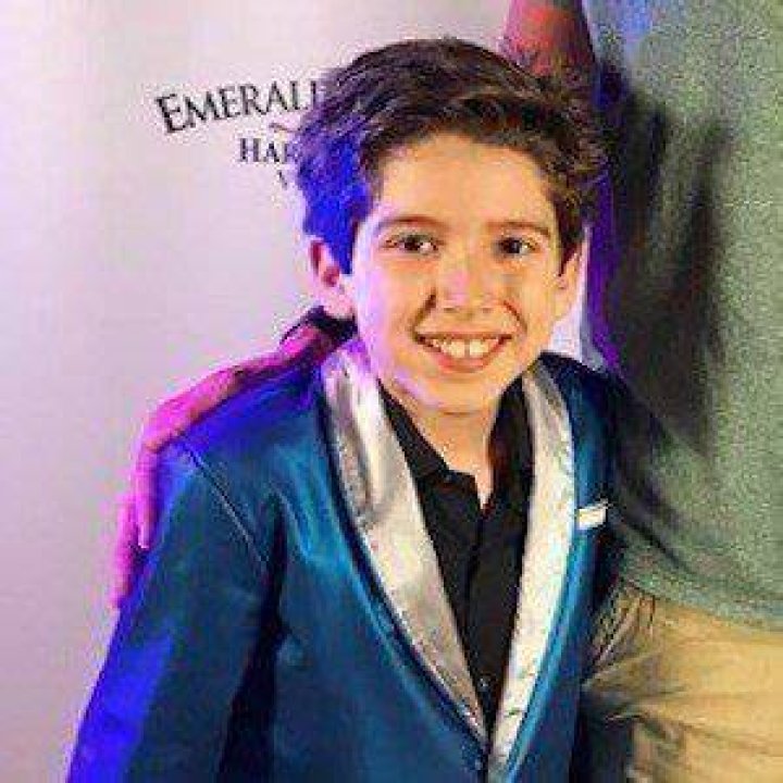 Kadan Rockett (Magician) - Age, Birthday, Bio, Facts, Family, Net Worth, Height & More