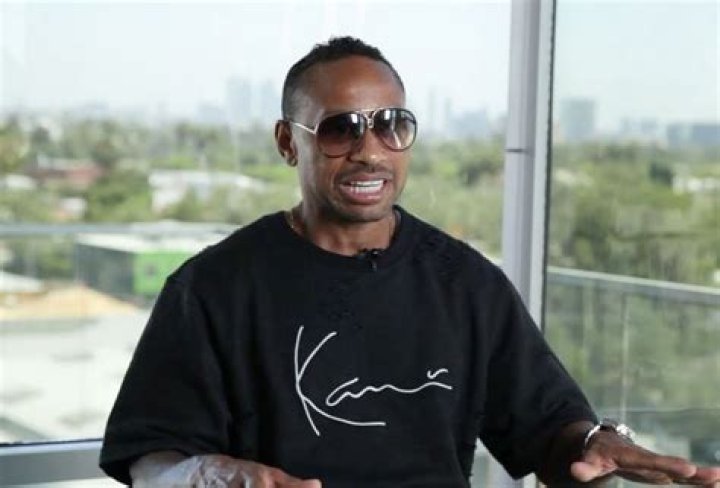 Karl Kani (Fashion Designer) - Age, Birthday, Bio, Facts, Family, Net Worth, Height & More