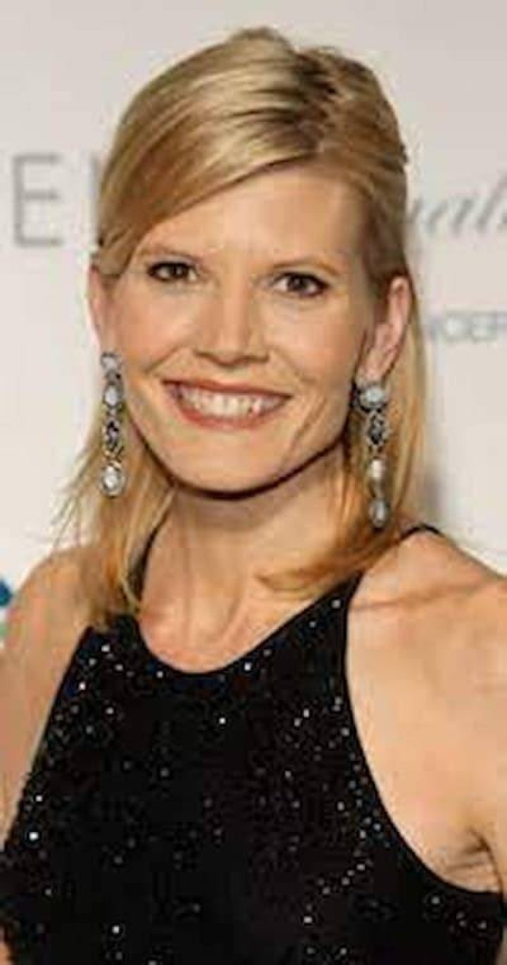 Kate Snow (Journalist) - Age, Birthday, Bio, Facts, Family, Net Worth, Height & More