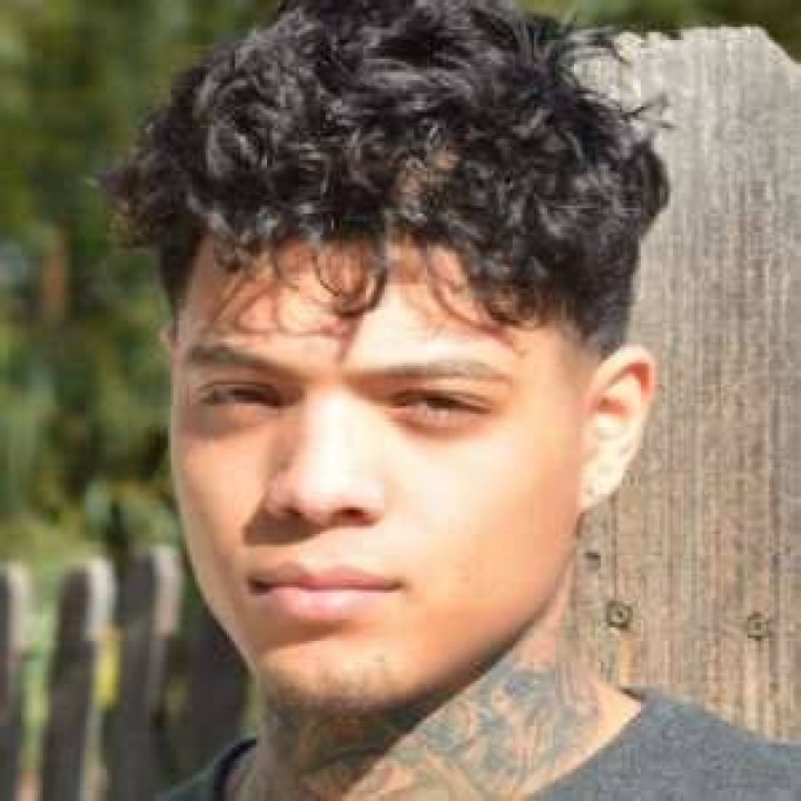 Keem Isaiah (Rapper) - Age, Birthday, Bio, Facts, Family, Net Worth, Height & More