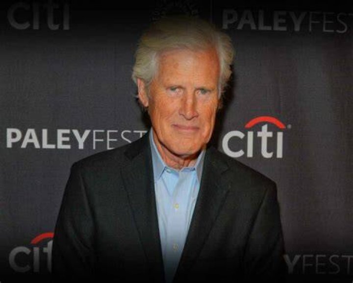Keith Morrison (Journalist) - Age, Birthday, Bio, Facts, Family, Net Worth, Height & More