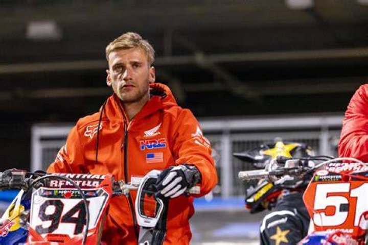 Ken Roczen (Motorcycle Racer) - Age, Birthday, Bio, Facts, Family, Net Worth, Height & More