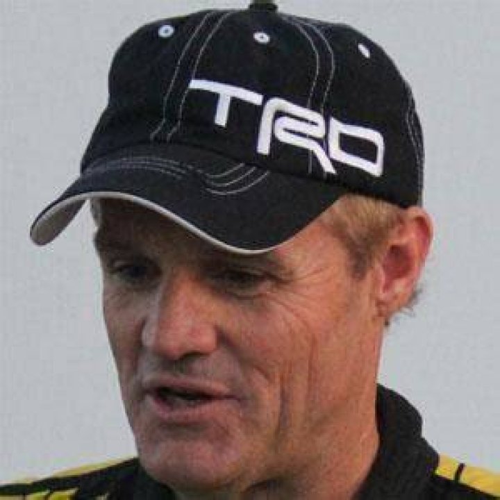 Kenny Wallace (Race Car Driver) - Age, Birthday, Bio, Facts, Family, Net Worth, Height & More