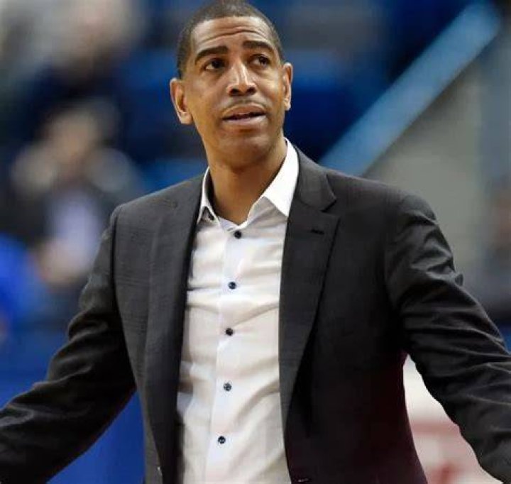 Kevin Ollie (Basketball Player) - Age, Birthday, Bio, Facts, Family, Net Worth, Height & More