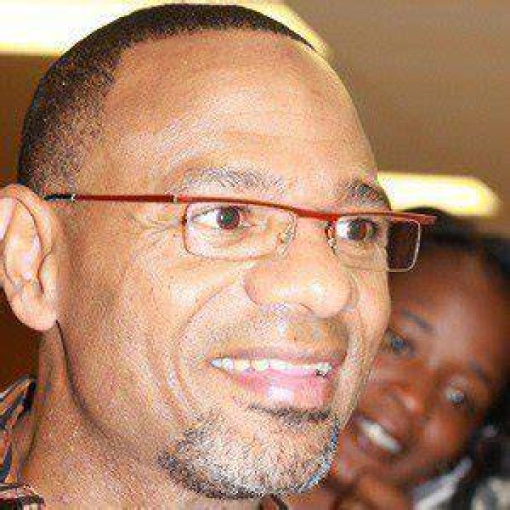 Kirk Whalum (Saxophonist) - Age, Birthday, Bio, Facts, Family, Net Worth, Height & More