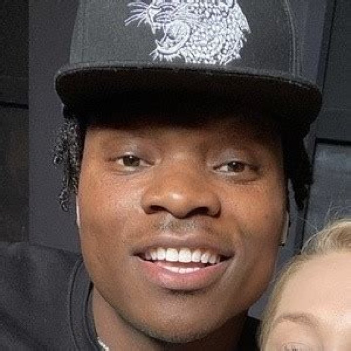Lathan Warlick (Rapper) - Age, Birthday, Bio, Facts, Family, Net Worth, Height & More