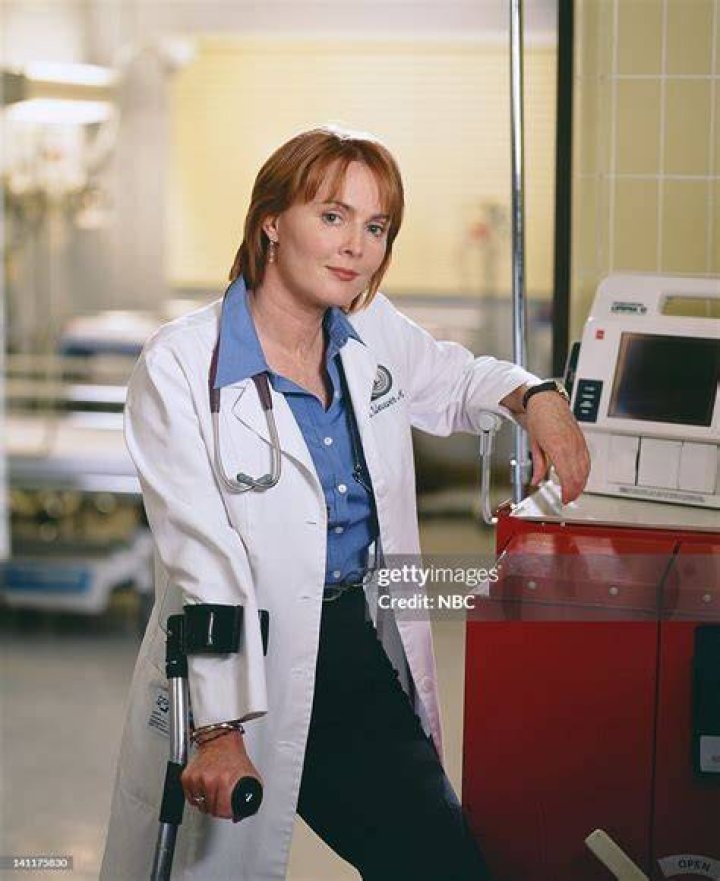 Laura Innes