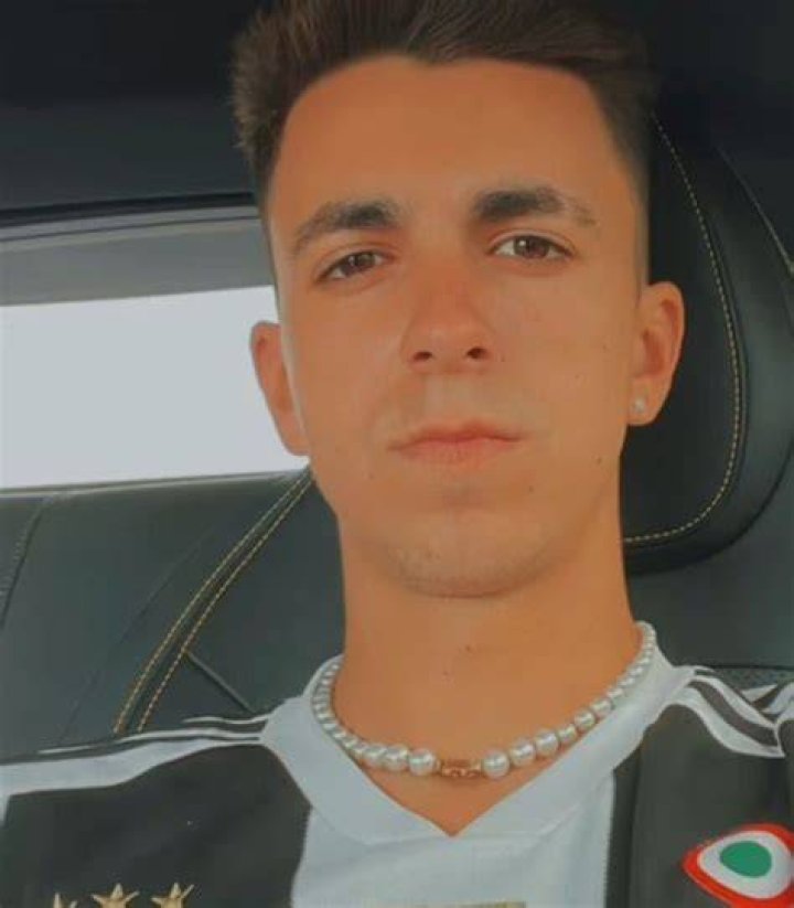 Lautaro Martínez (Futbolista) - Edad, cumpleaños, biografía, hechos, familia, patrimonio neto, altura y más