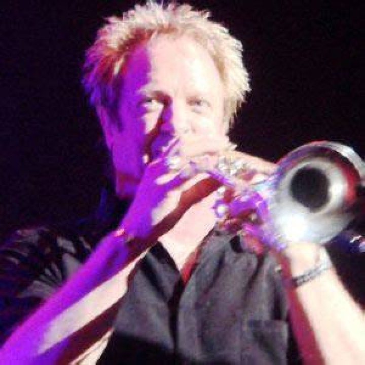 Lee Loughnane (Trumpet Player) - Age, Birthday, Bio, Facts, Family, Net Worth, Height & More