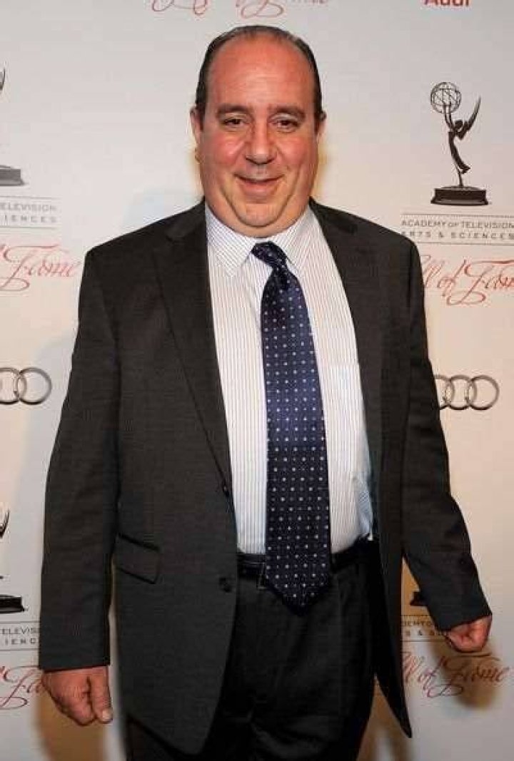 Louis Mustillo (TV Actor) - Age, Birthday, Bio, Facts, Family, Net Worth, Height & More