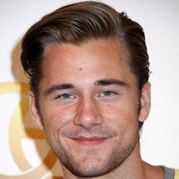 Luke Benward (Movie Actor) - Age, Birthday, Bio, Facts, Family, Net Worth, Height & More