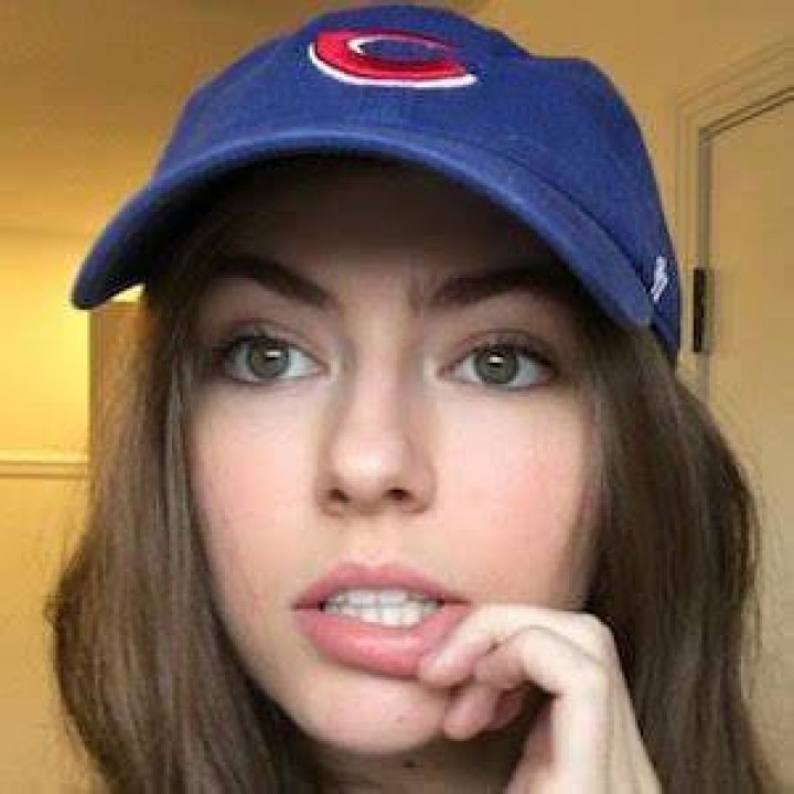 Maddison Bush (YouTube Star) - Age, Birthday, Bio, Facts, Family, Net Worth, Height & More