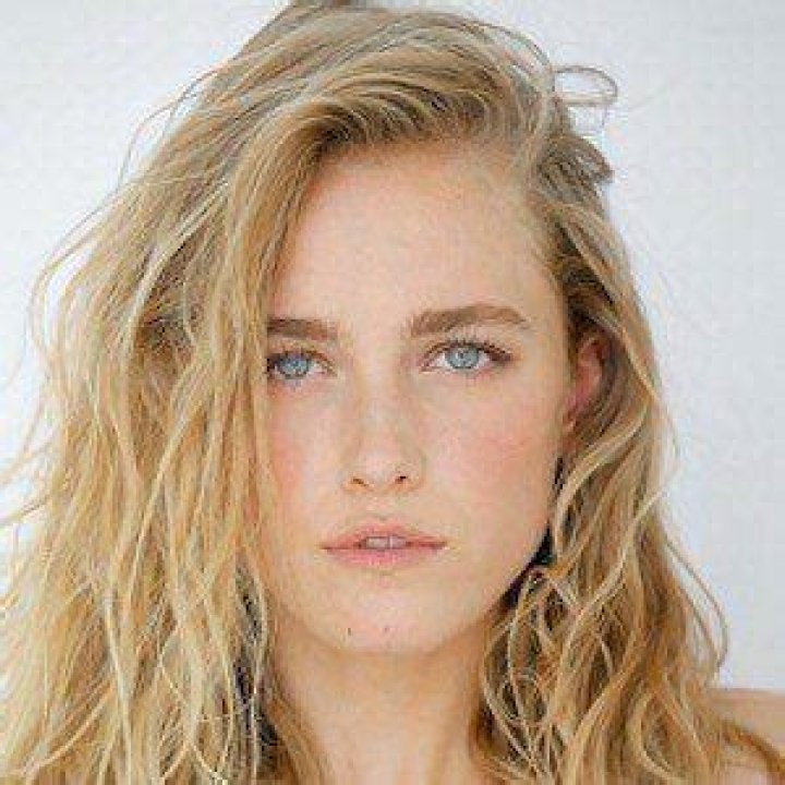 Madison Lawlor (TV Actress) - Age, Birthday, Bio, Facts, Family, Net Worth, Height & More