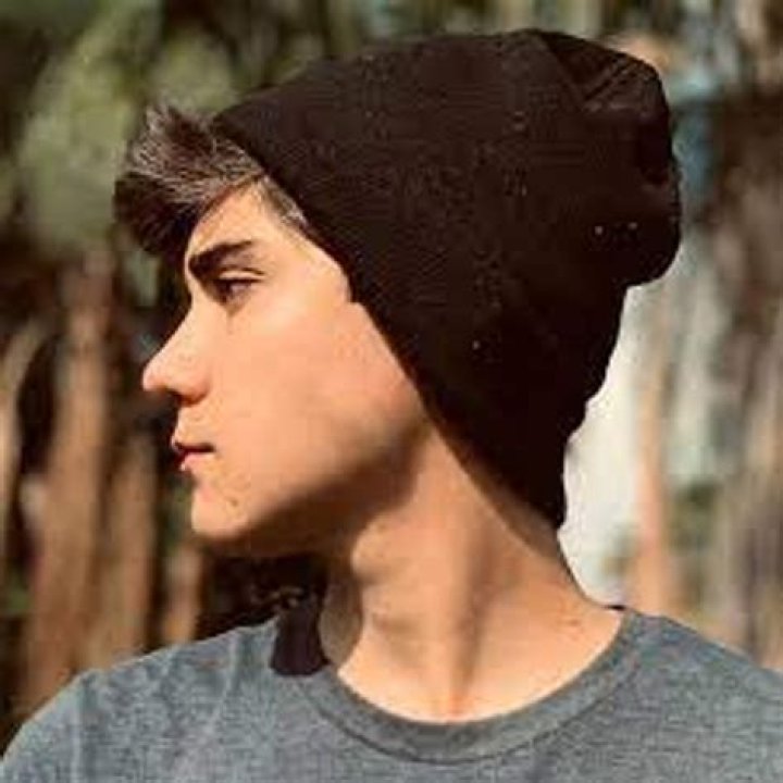 Magrí Alberto (TikTok Star) - Age, Birthday, Bio, Facts, Family, Net Worth, Height & More