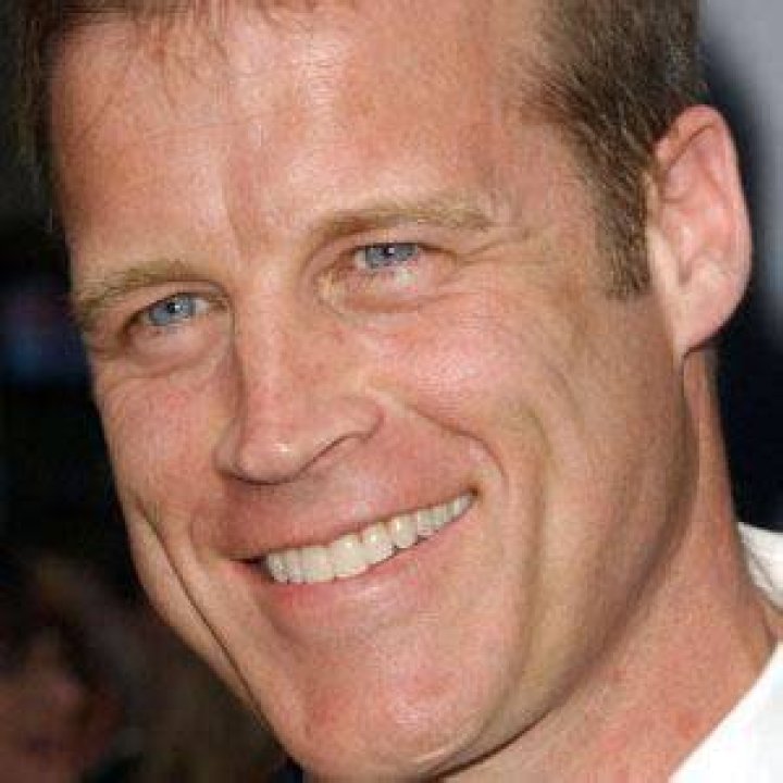 Mark Valley (TV Actor) - Age, Birthday, Bio, Facts, Family, Net Worth, Height & More