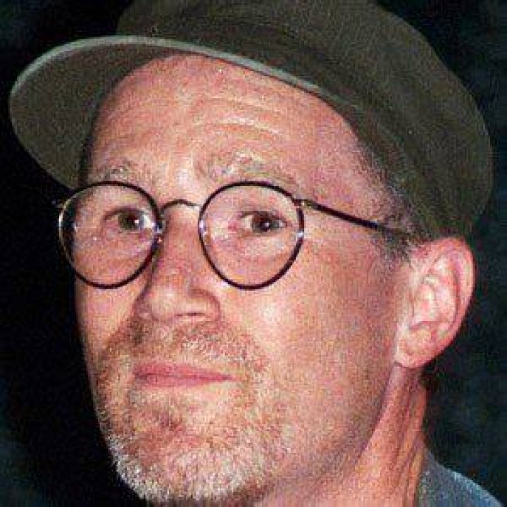 Marshall Crenshaw (Guitarist) - Age, Birthday, Bio, Facts, Family, Net Worth, Height & More