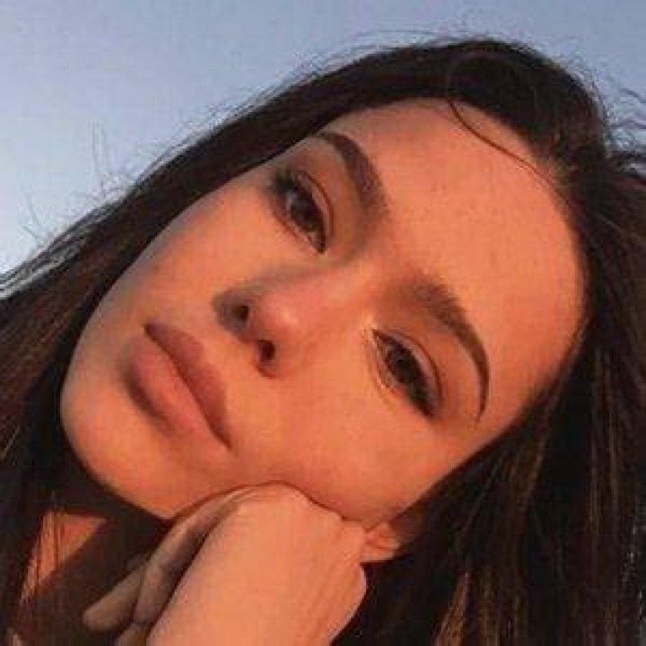 Martyna Balsam (Instagram Star) - Age, Birthday, Bio, Facts, Family, Net Worth, Height & More