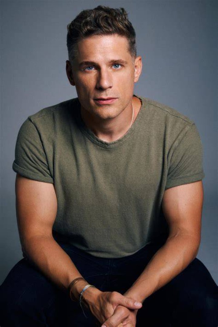 Matt Lauria (TV Actor) - Age, Birthday, Bio, Facts, Family, Net Worth, Height & More