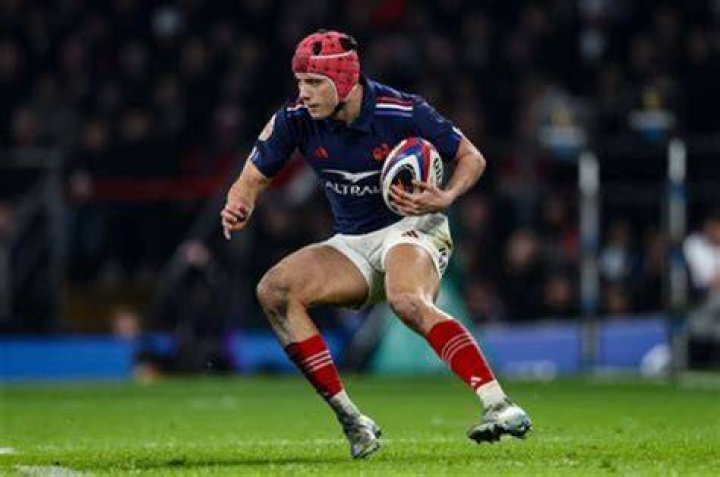 Max Evans (Rugby Player) - Age, Birthday, Bio, Facts, Family, Net Worth, Height & More