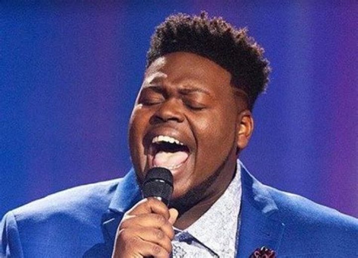 Melvin Crispell III (Gospel Singer) - Age, Birthday, Bio, Facts, Family, Net Worth, Height & More
