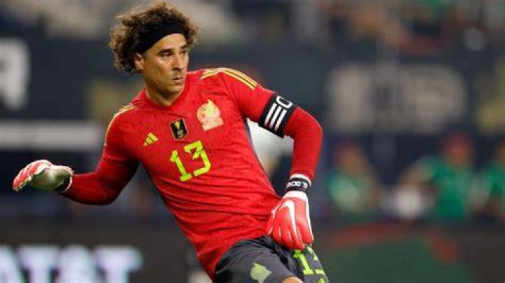 Memo Ochoa