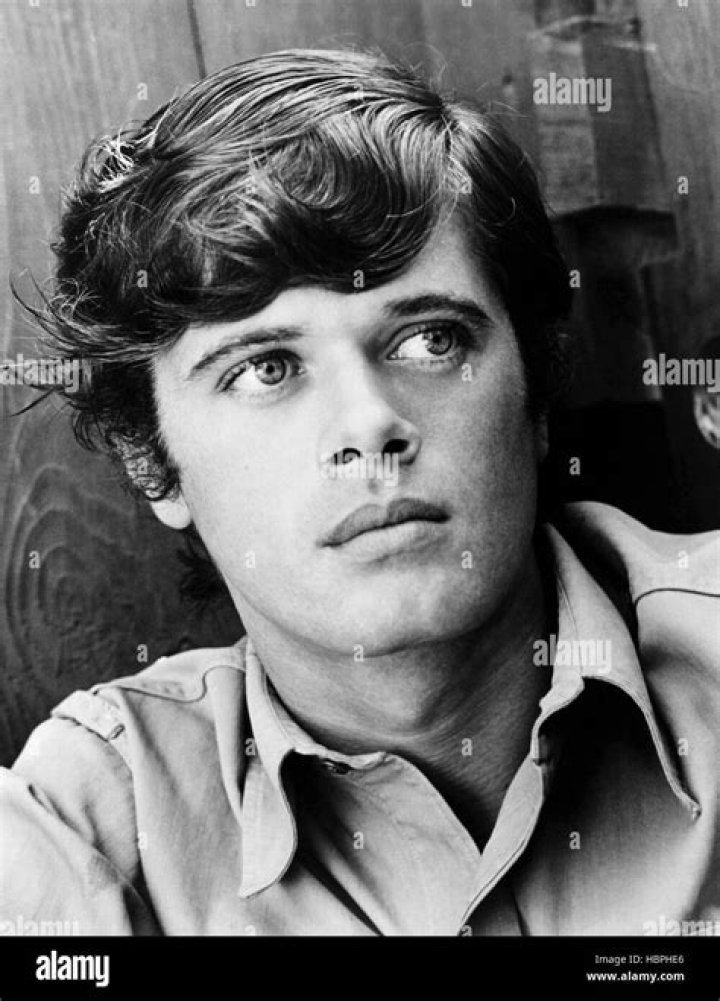 Michael Sarrazin (Movie Actor) - Age, Birthday, Bio, Facts, Family, Net Worth, Height & More