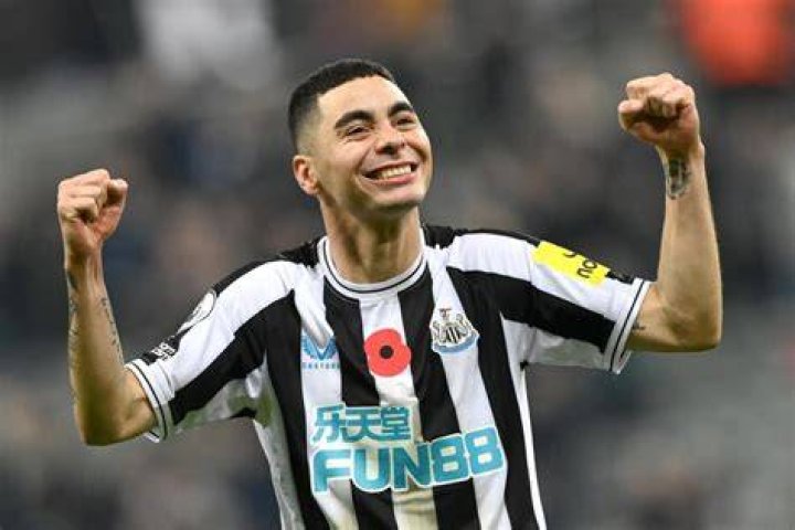 Miguel Almirón (Soccer Player) - Age, Birthday, Bio, Facts, Family, Net Worth, Height & More