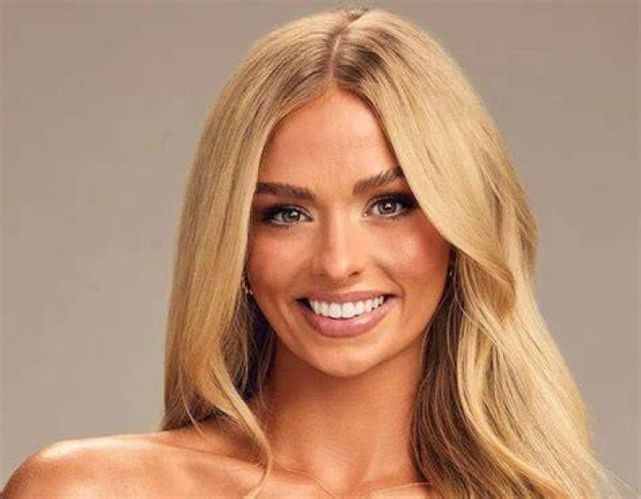 Miranda McWhorter (Fitness Instructor) - Age, Birthday, Bio, Facts, Family, Net Worth, Height & More