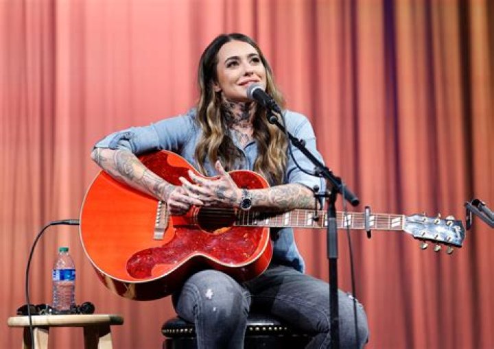 Morgan Wade (Country Singer) - Age, Birthday, Bio, Facts, Family, Net Worth, Height & More