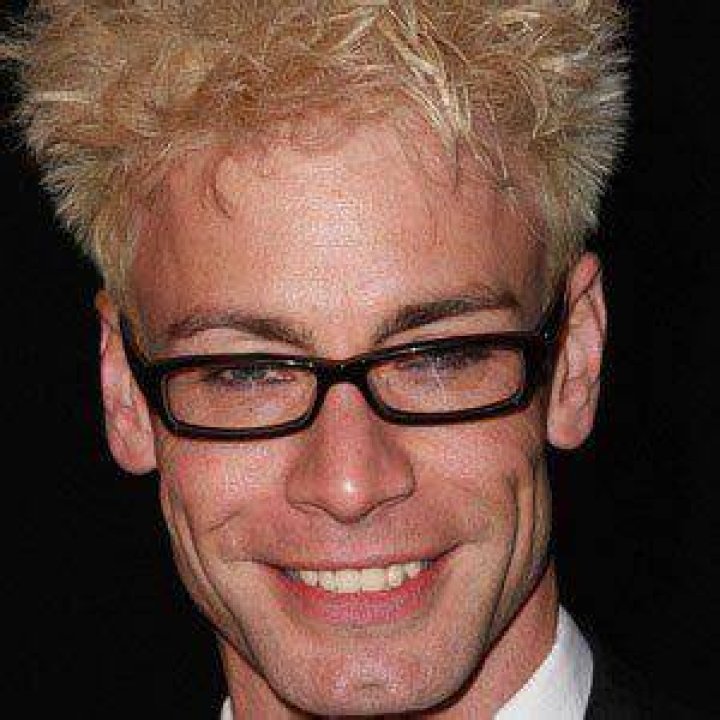 Murray Sawchuck (Magician) - Age, Birthday, Bio, Facts, Family, Net Worth, Height & More