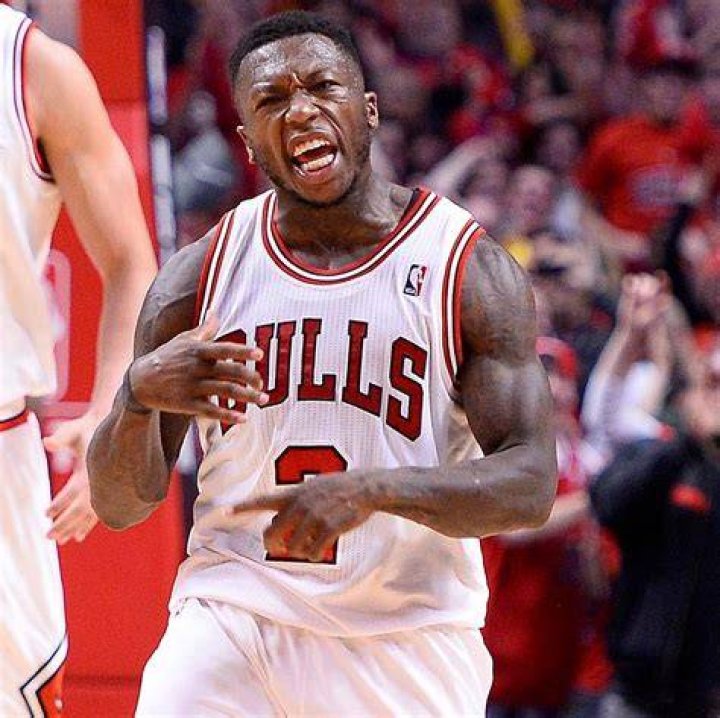¿Nate Robinson es rico?