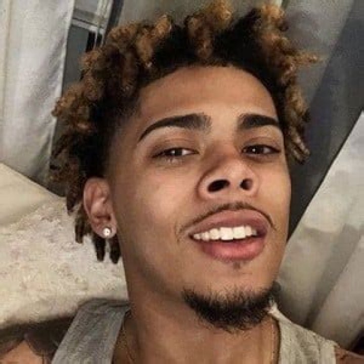Nathaniel Fernandes (Instagram Star) - Age, Birthday, Bio, Facts, Family, Net Worth, Height & More