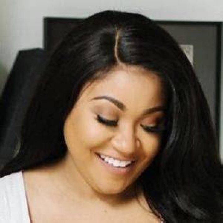 Nitraa B (YouTube Star) - Age, Birthday, Bio, Facts, Family, Net Worth, Height & More