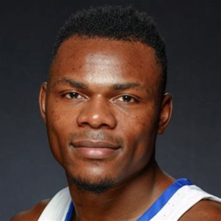 Oscar Tshiebwe (Basketball Player) - Age, Birthday, Bio, Facts, Family, Net Worth, Height & More