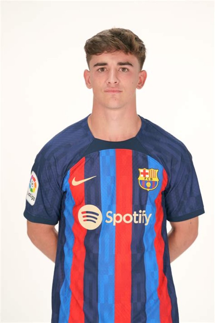 Pablo Paez Gavira (Soccer Player) - Age, Birthday, Bio, Facts, Family, Net Worth, Height & More