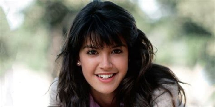 Phoebe Cates (Movie Actress) - Age, Birthday, Bio, Facts, Family, Net Worth, Height & More