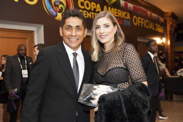 ¿Quién fue la esposa de JJ Popeye? – Celebrity.fm