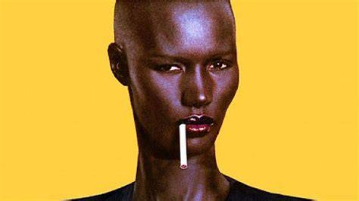 ¿Qué hace ahora Grace Jones? – Celebrity.fm