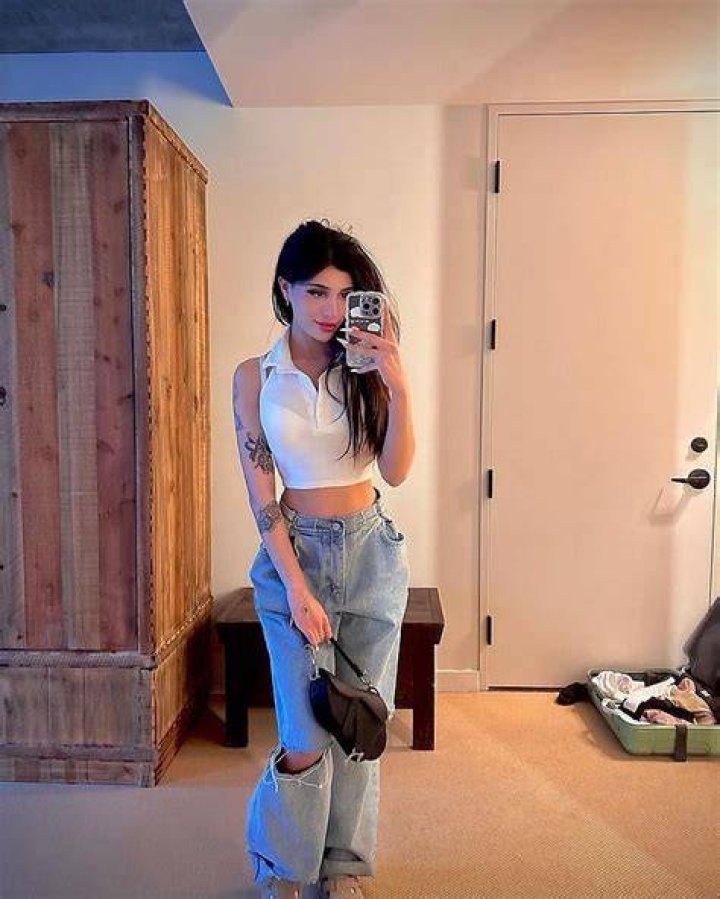 Ranya Lasagna (YouTube Star) - Age, Birthday, Bio, Facts, Family, Net Worth, Height & More