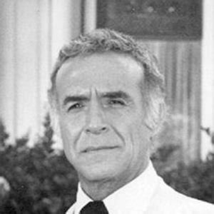 Ricardo Montalban (TV Actor) - Age, Birthday, Bio, Facts, Family, Net Worth, Height & More
