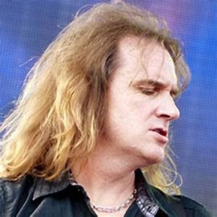 Rick Savage (Bassist) - Age, Birthday, Bio, Facts, Family, Net Worth, Height & More