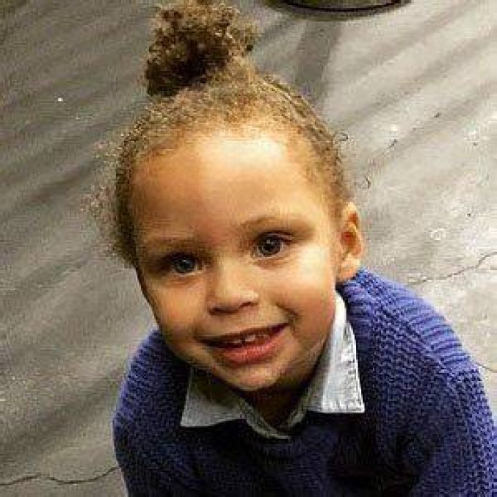 Riley Curry (Family Member) - Age, Birthday, Bio, Facts, Family, Net Worth, Height & More